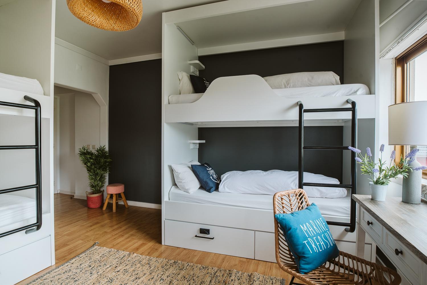 The Salty Pelican Beach Retreat Estoril Ruang foto