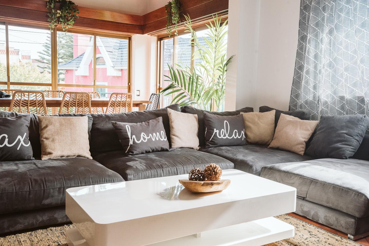 The Salty Pelican Beach Retreat Estoril Ruang foto